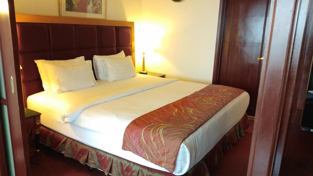 Times Square Service Apartment At Kuala Lumpur Esterno foto