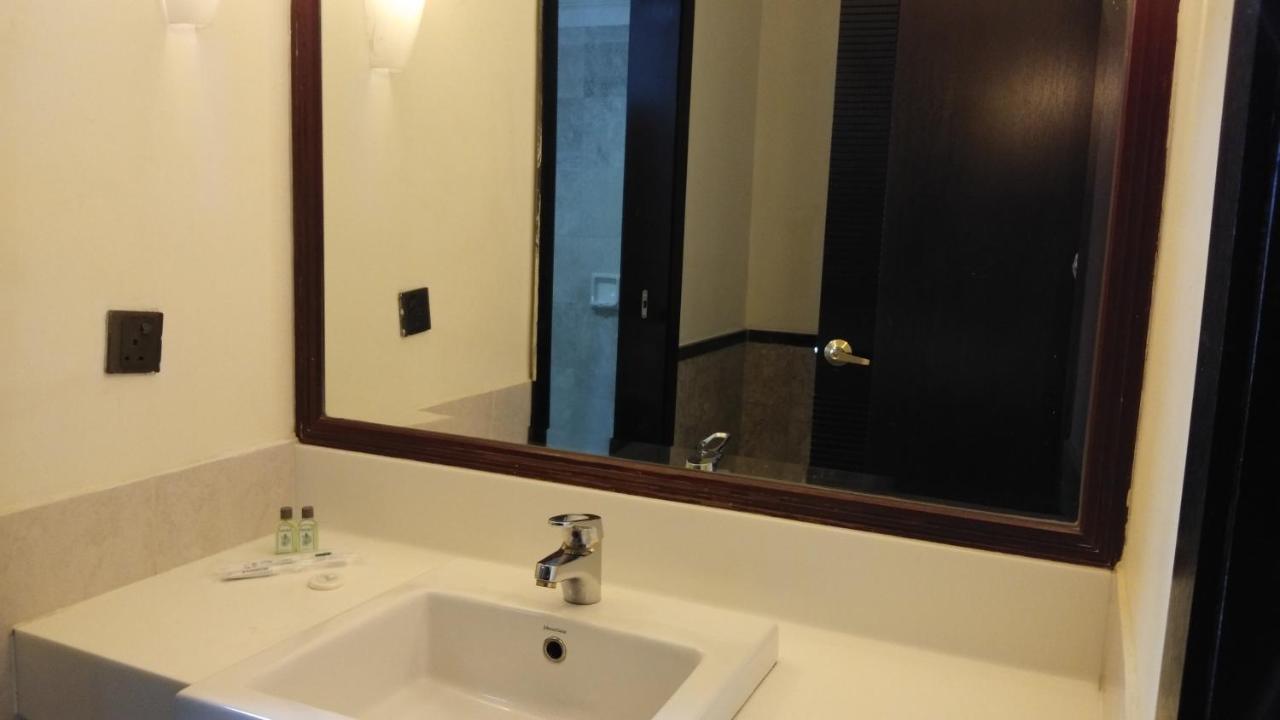 Times Square Service Apartment At Kuala Lumpur Esterno foto